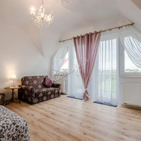 Nowa Pokoje Goscinne Habitación en casa particular